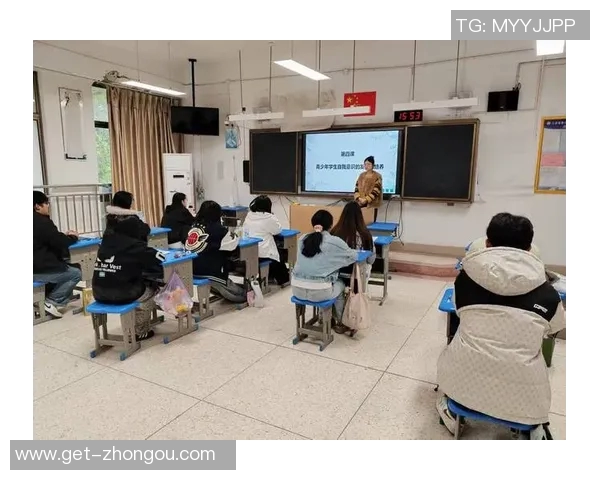 大学女生健康生活指南制定个性化体育锻炼计划提升身体素质与心理健康